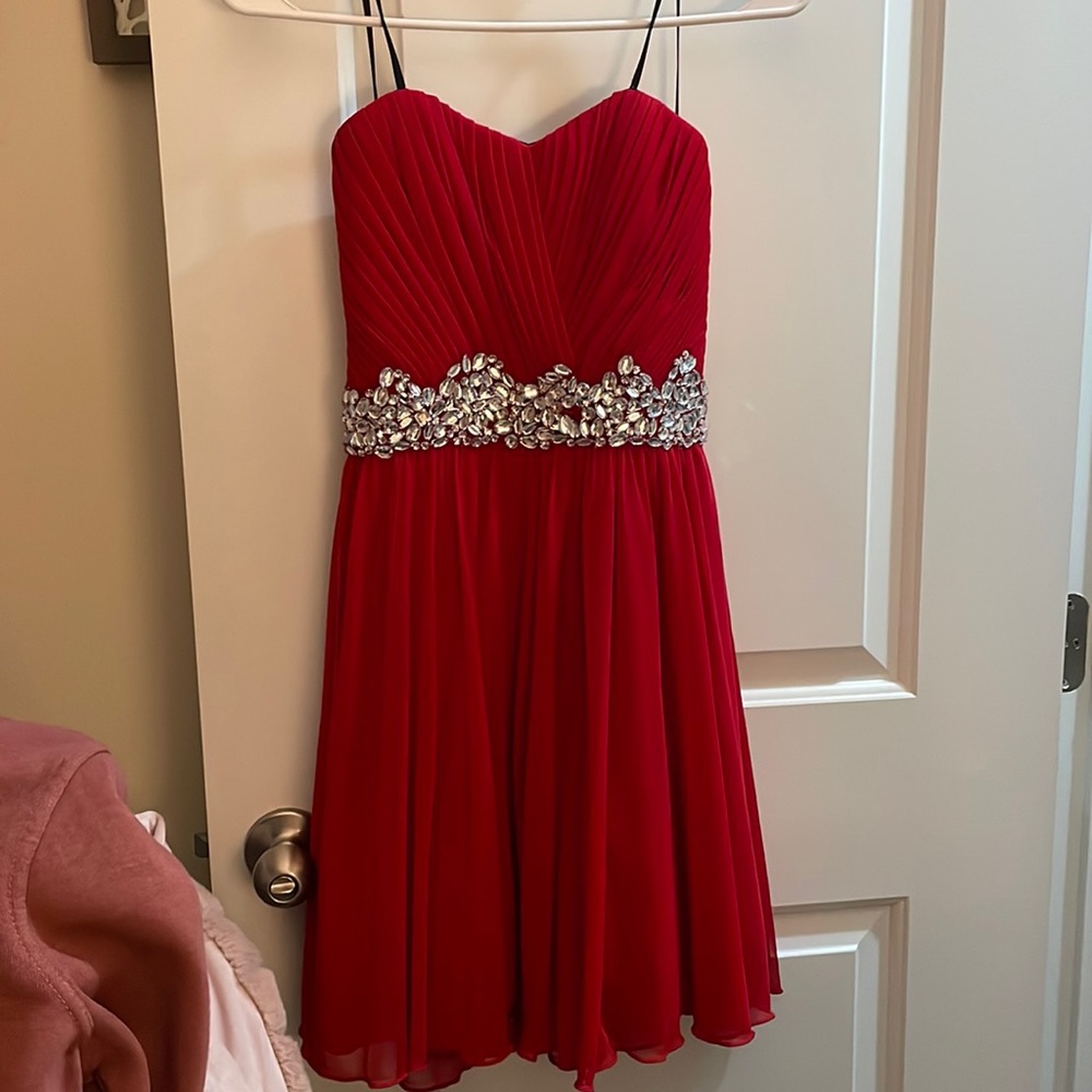 Homecoming dress (junior size)